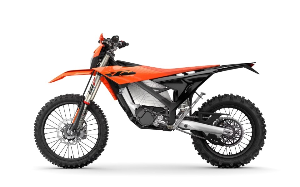 KTM non molla sull'elettrico e presenta la nuova Freeride E