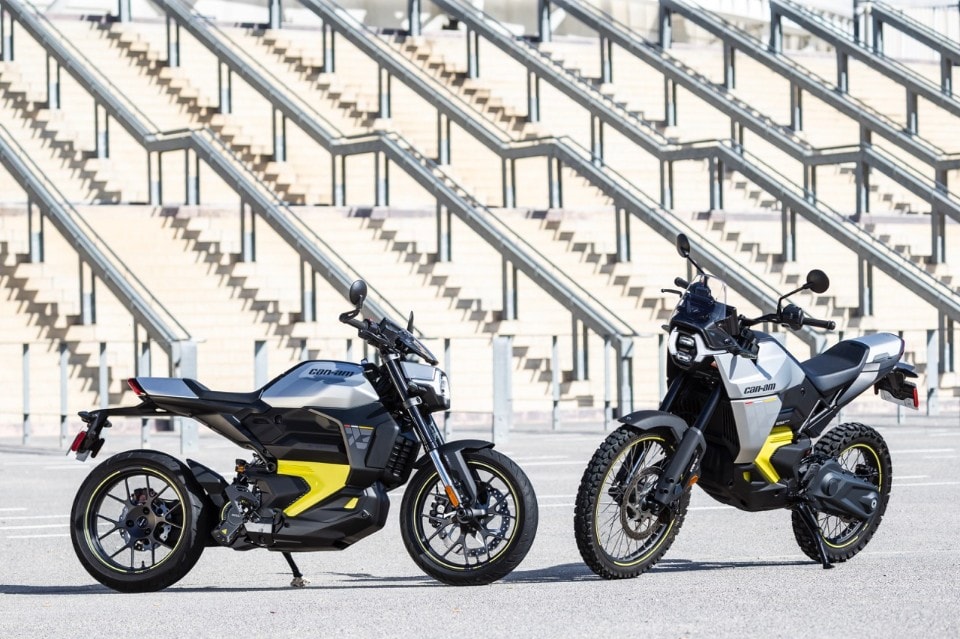 La seconda vita elettrica di Can-Am: arrivano una naked e un’adventure elettriche