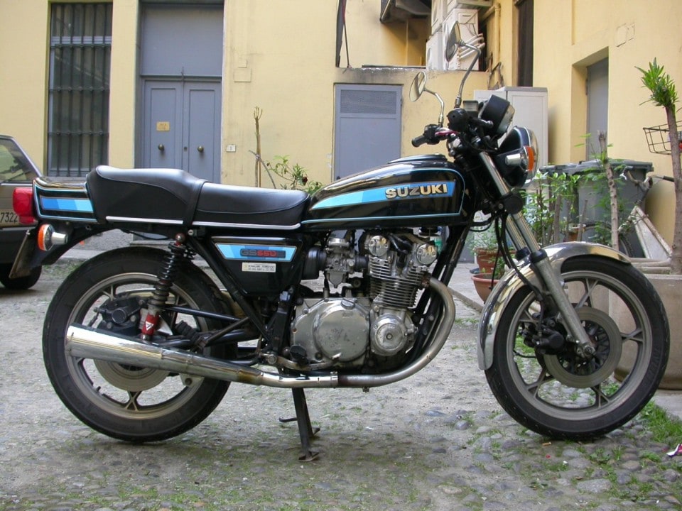Dal 1980 con furore: una Suzuki GS 550 E usata uniproprietario
