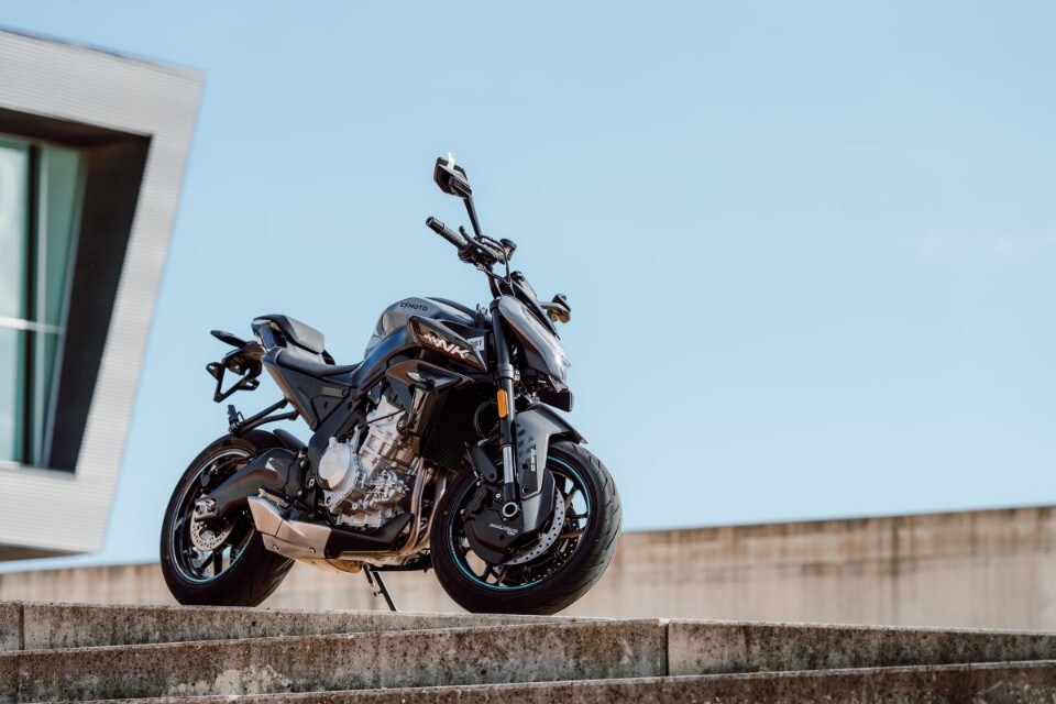 CFMOTO 675 NK e 675 SR-R: La loro forza non è (solo) il prezzo