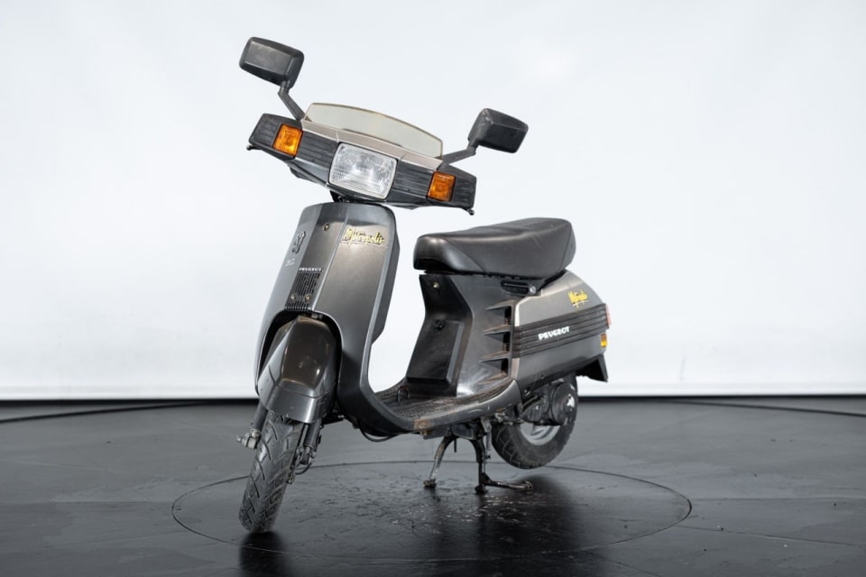 Brutti ma buoni: gli scooter “simpatici” che ci hanno conquistato