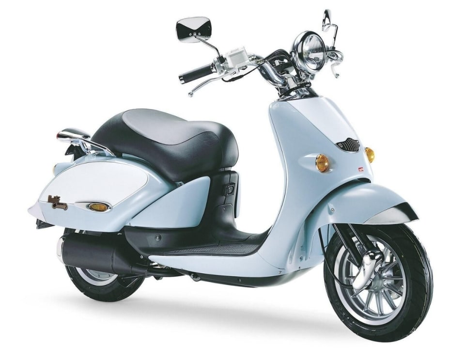 Brutti ma buoni: gli scooter “simpatici” che ci hanno conquistato