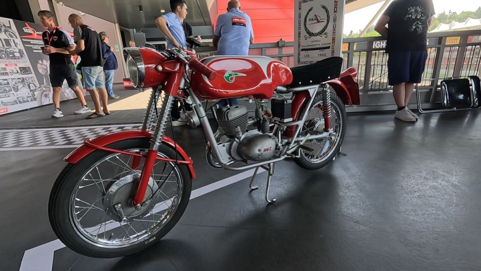 Italjet Dragster 700 Twin: più di uno scooter, un sogno a occhi aperti +VIDEO