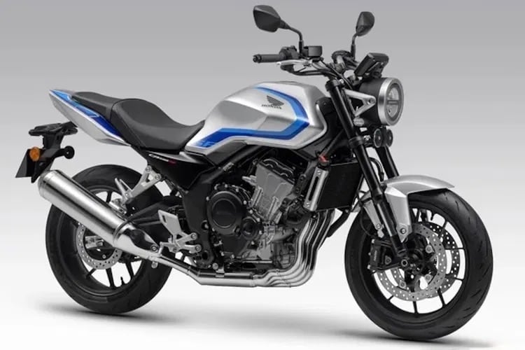 Honda CB500 Super Four: una nuova media premium in arrivo?