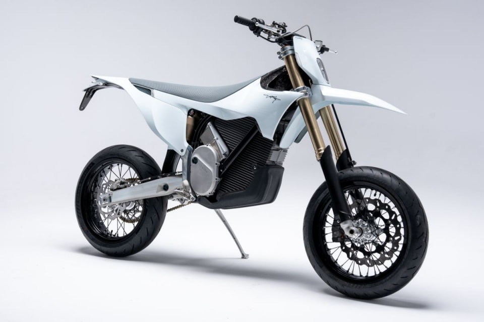 Stark VARG SM, la supermoto più potente sul mercato è elettrica