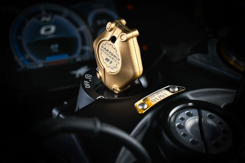 MV Agusta lancia le personalizzazioni di Sartoria Meccanica