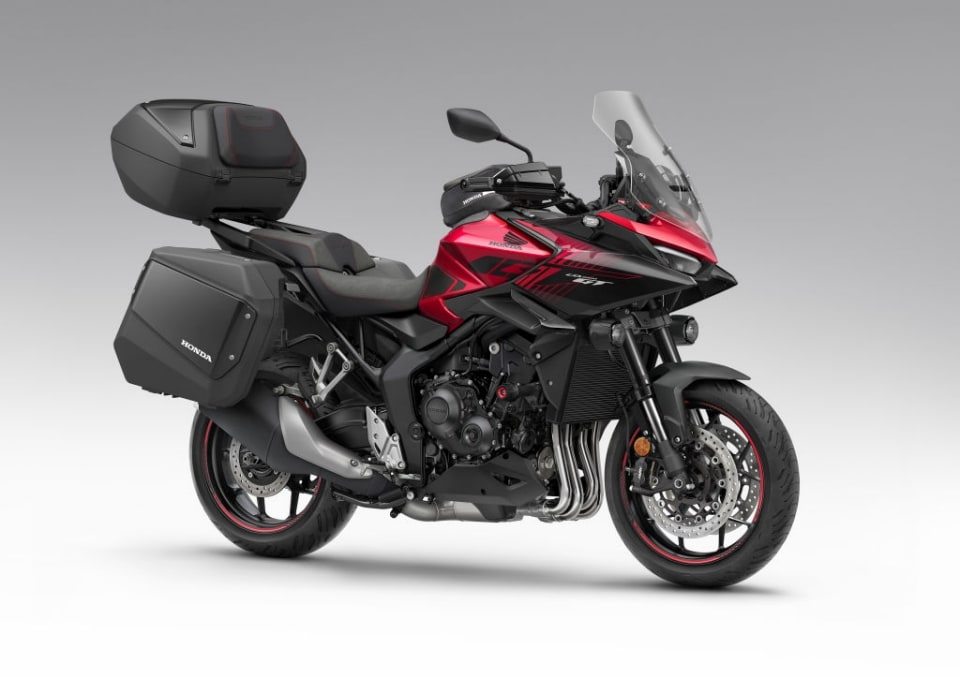 Con la CB1000GT Honda torna a fare le sport tourer come si deve 