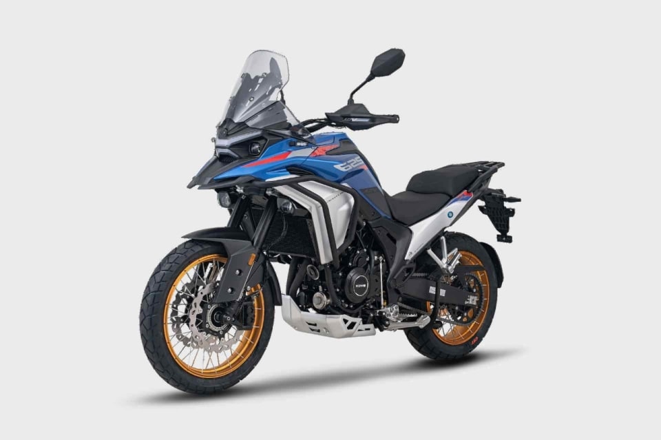 KOVE 625X, la baby ammiraglia che mette nel mirino le crossover cinesi