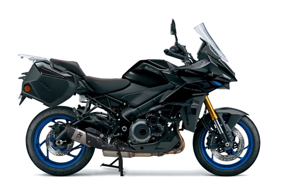 Suzuki aggiorna la GSX-S1000GX con le versioni Plus e Top