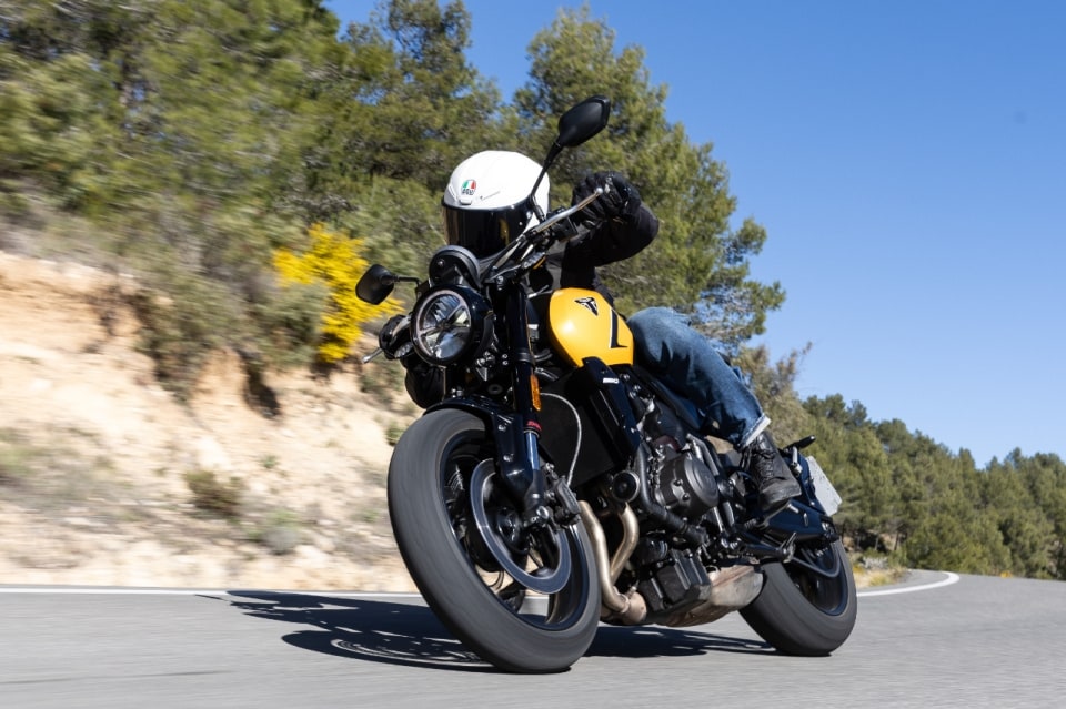 Triumph Trident 660: l'abbiamo provata e ci ha stupito!