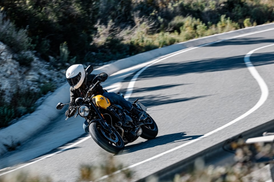 Triumph Trident 660: l'abbiamo provata e ci ha stupito!