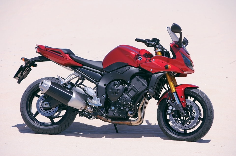 20 anni fa: il test della Yamaha FZ1 Fazer