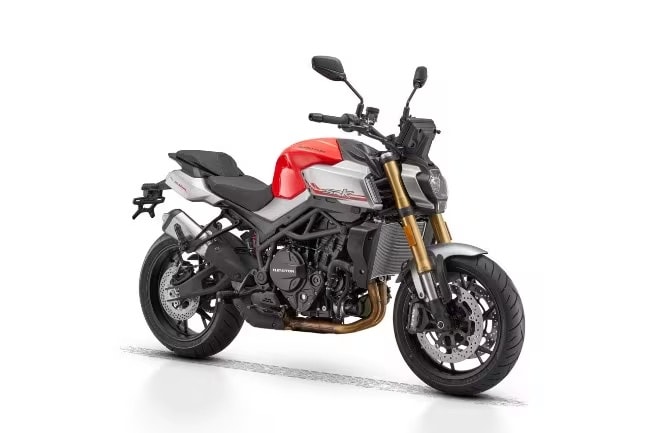 Le 20 moto naked da non perdere nel 2026 - QJ SRK 900