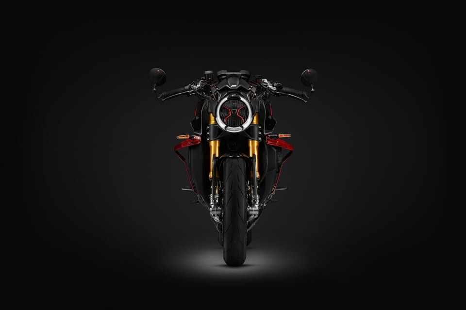 Design italiano, tuning tedesco: ecco la MV Agusta Brutale 1000 ABT