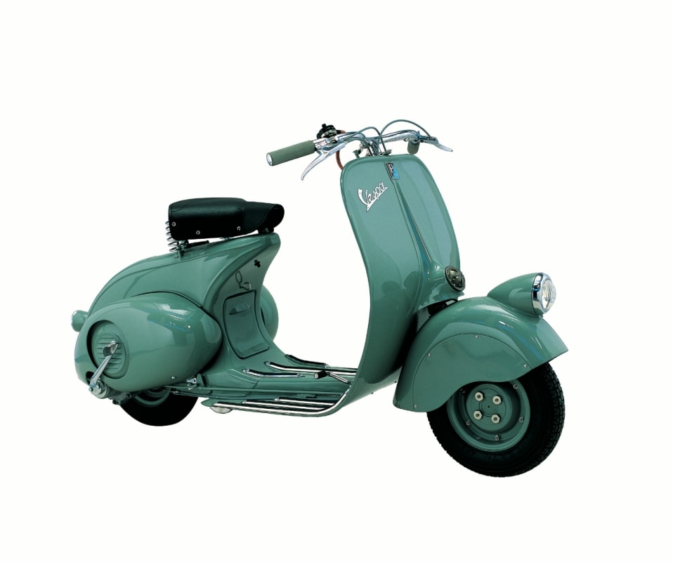 Il primo colore della Vespa? Arrivava dai bombardieri