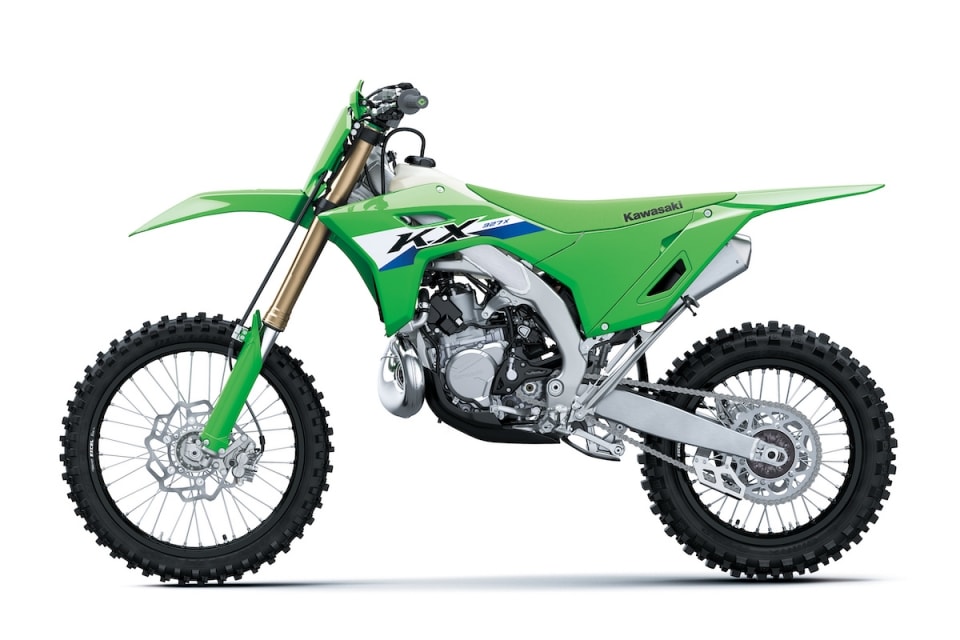 Non è uno scherzo: Kawasaki presenta le nuove due tempi KX327 e KX327X!