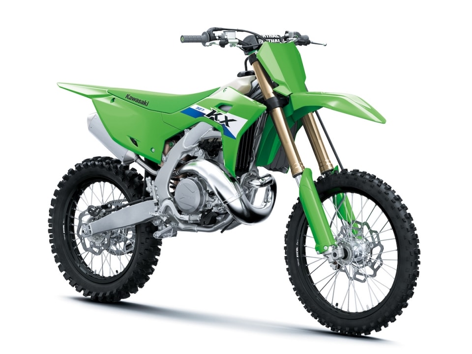 Non è uno scherzo: Kawasaki presenta le nuove due tempi KX327 e KX327X!