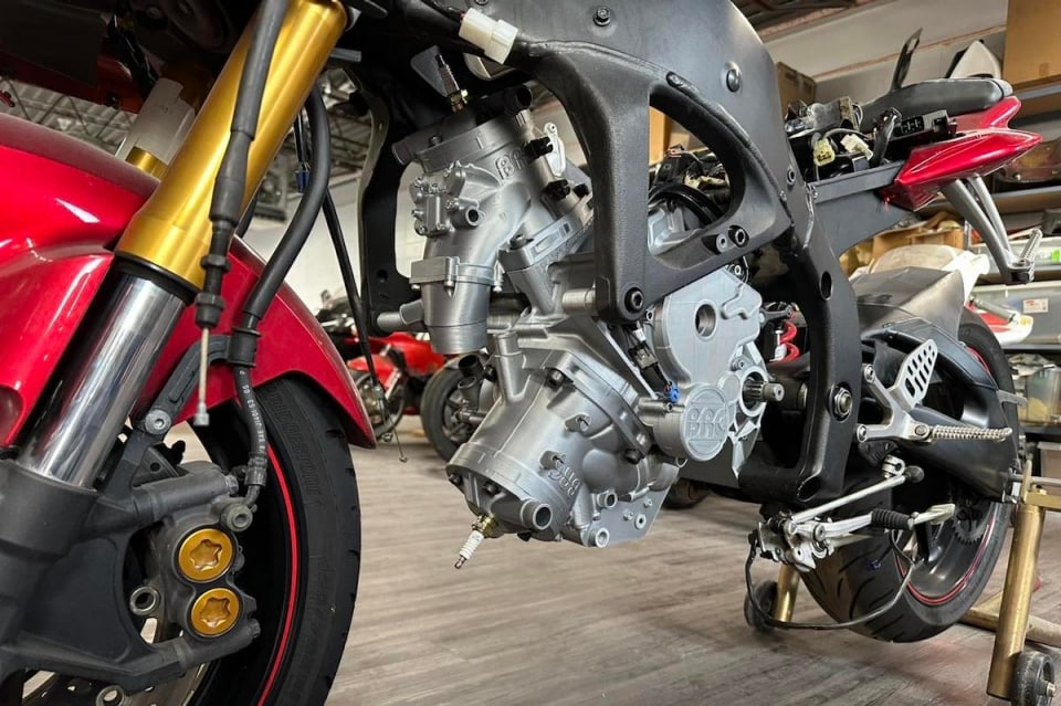 BRC R600V2: il motore 2T (plug & play) che stravolge la Yamaha R6