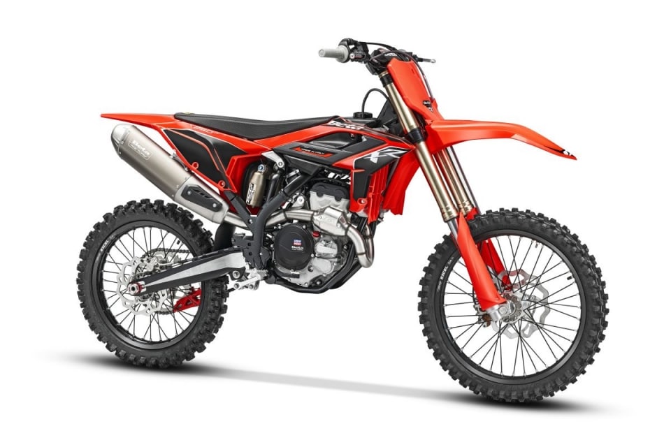 Beta lancia la sfida con la nuova RX 250 4T
