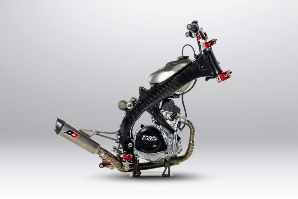 Picasso OMT450C, la moto che cambia le regole del Flat Track 