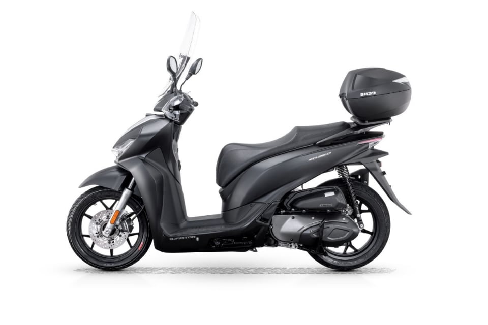 QJ Motor SQ 350: sembra un SH 350, ma costa 1.400 euro di meno