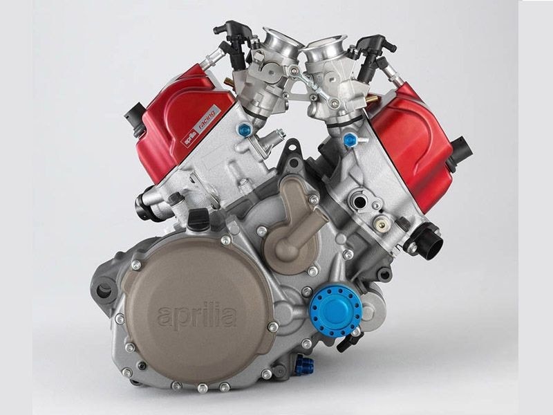 Aprilia MXV 4.5: relazione complicata