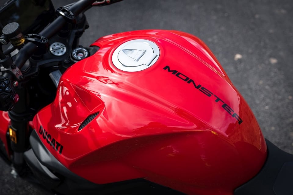 Ducati Monster: elogio della leggerezza