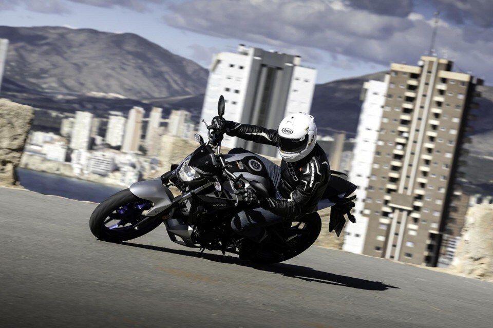Yamaha MT-03 ABS: primo contatto