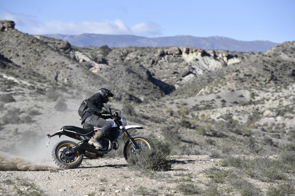 Ducati Scrambler Desert Sled: un tuffo nel passato con lo sguardo al futuro!