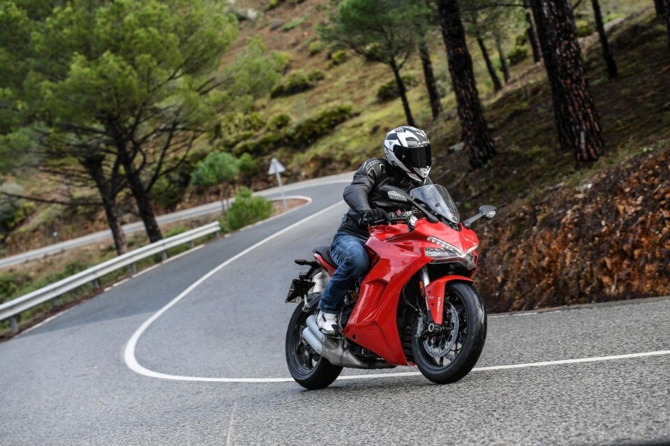 Ducati Supersport: doppia anima