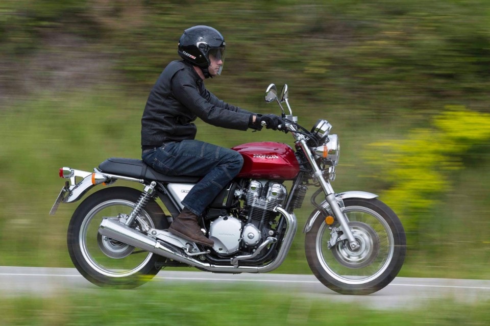 Honda CB1100EX 2017: la classica si rinnova