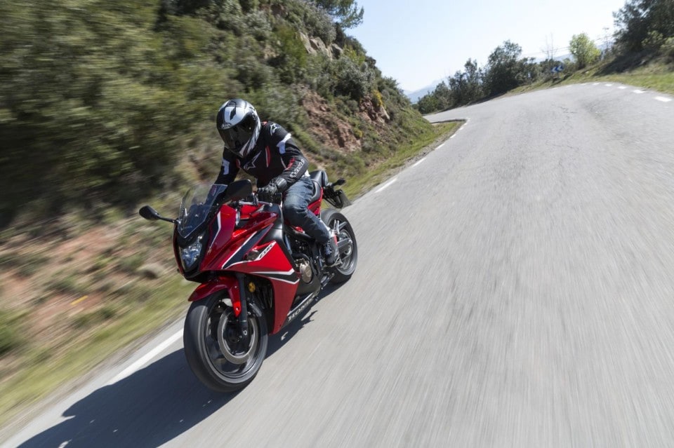 Honda CBR650F 2017: sportiva e facile