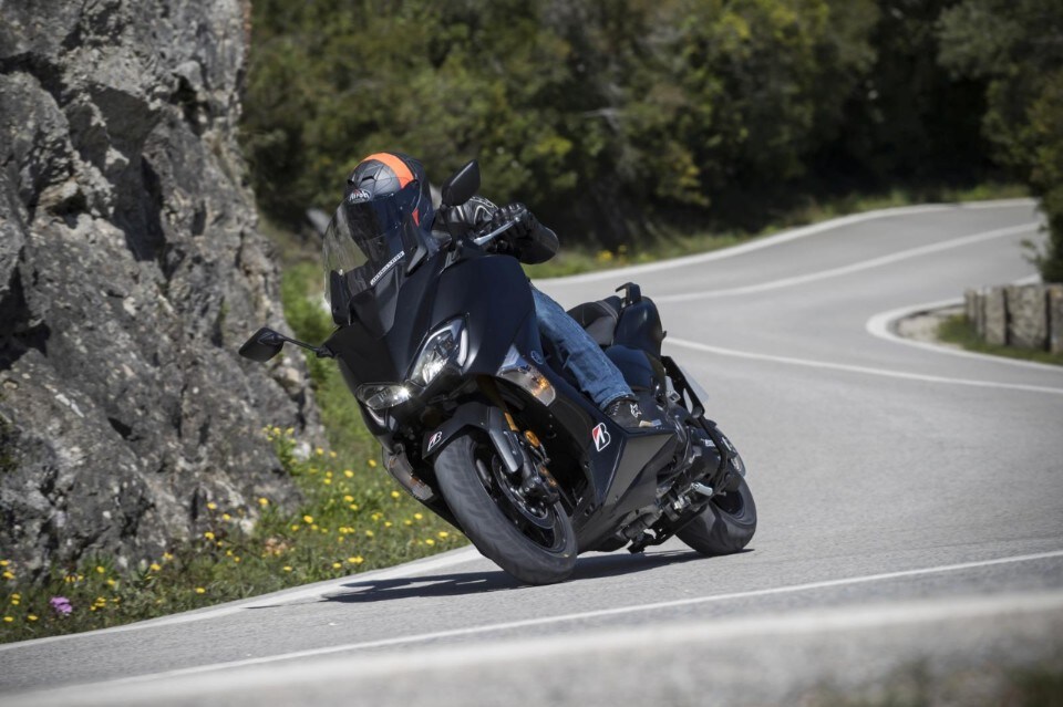 Bridgestone SC2 e SC2 Rain