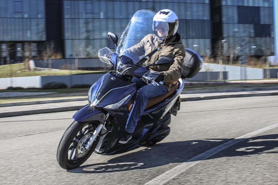 Kymco People s 125i ABS