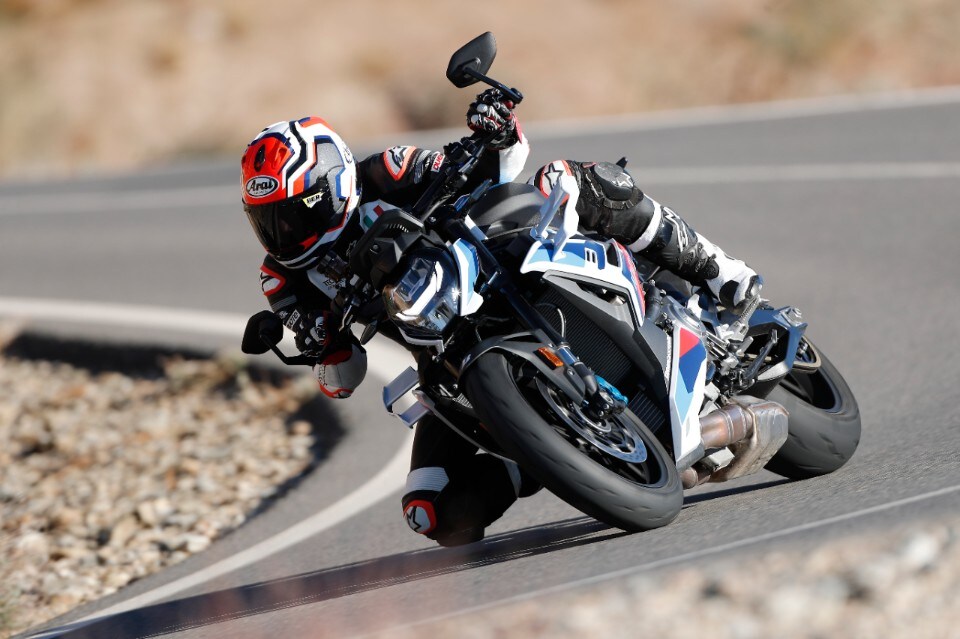 BMW M 1000 R: ADRENALINA pura!