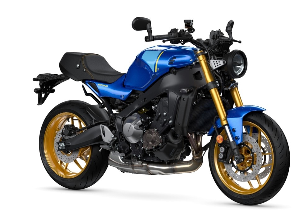 Kawasaki Z900 RS SE e Yamaha XRS900: modern classic... a modo loro