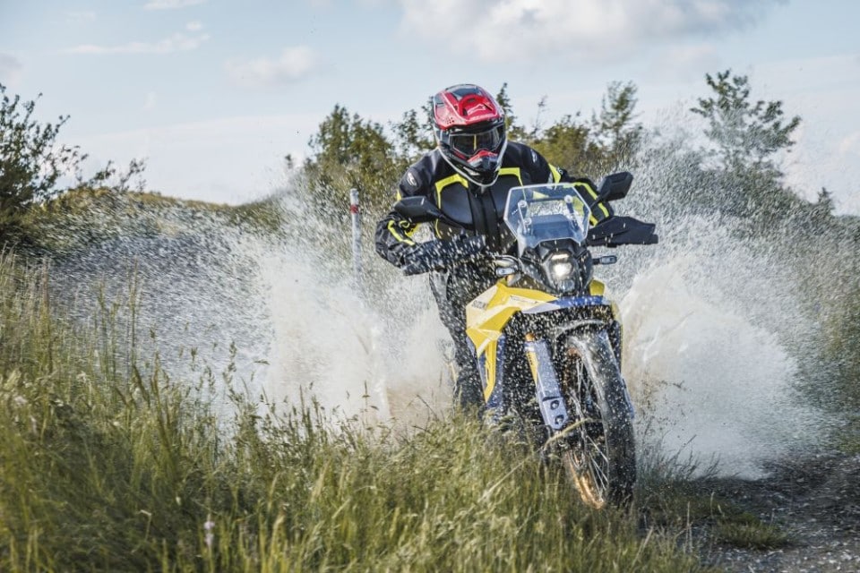 Prova Honda Transalp 750, Suzuki V-Strom 800, Yamaha Ténéré 700, Aprilia Tuareg  660 [VIDEO]