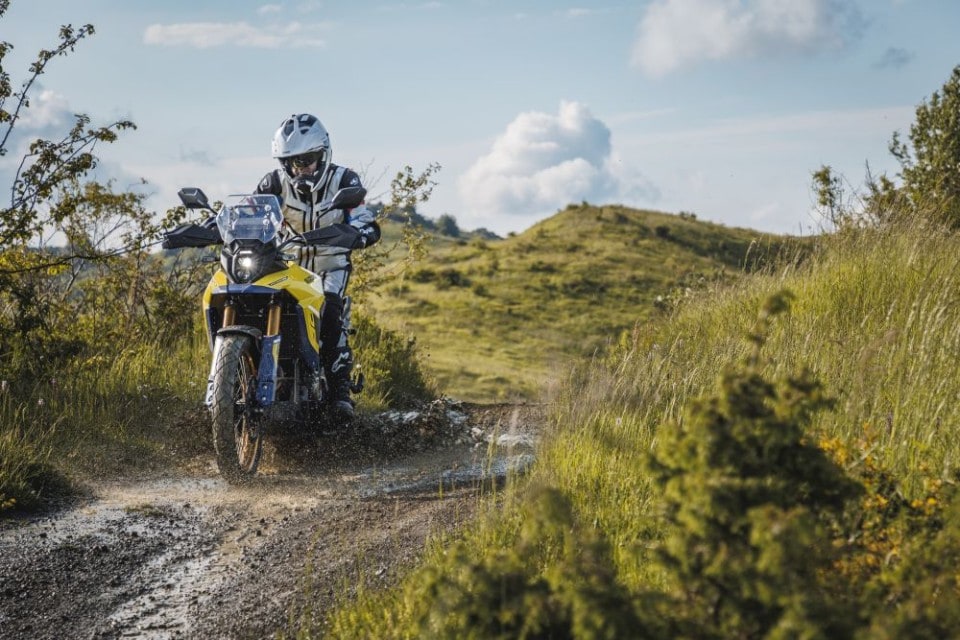 Prova Honda Transalp 750, Suzuki V-Strom 800, Yamaha Ténéré 700, Aprilia Tuareg  660 [VIDEO]