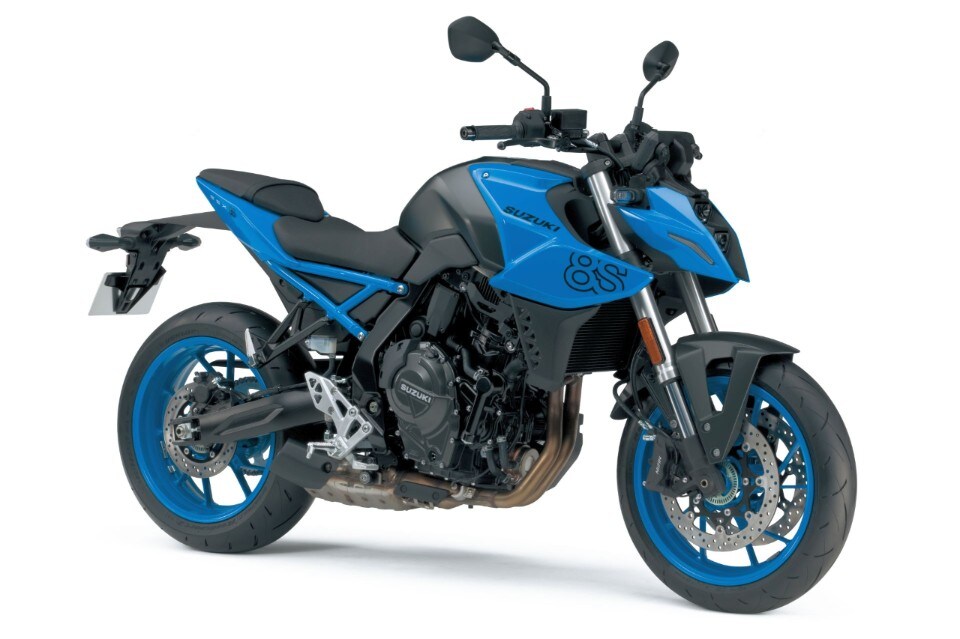 CFMOTO NK800 e Suzuki GSX-8S: per gli amanti del genere "Asian"