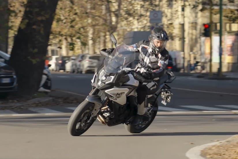 CFMoto 700MT: la moto per tutti +VIDEO+