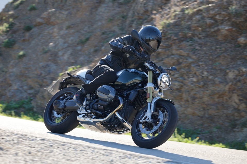 BMW R12 nineT: nuova ma con lo stesso abito +VIDEO+