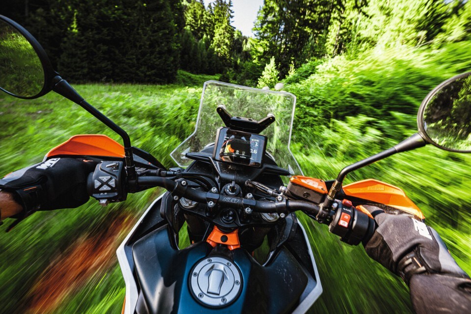 Quota 1000: tutte le Adventure col 21” del 2024