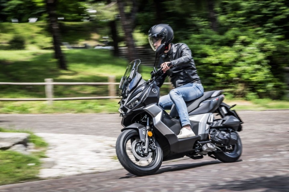 Voge Sfida SR3: un 300 in miniatura per la città (e non solo)