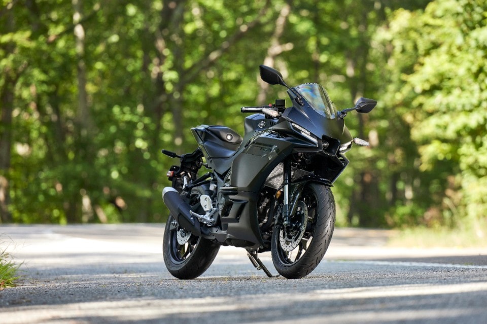 Le depotenziate sono davvero meglio delle native A2? No. E la risposta è la Yamaha R3