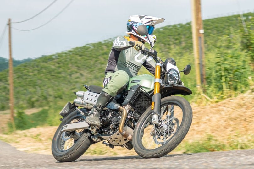 Il Fantic Caballero 500 è andato in palestra e adesso è una moto davvero tostissima +VIDEO+