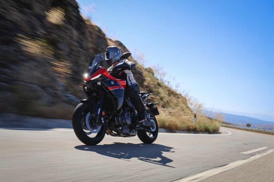 Yamaha Tracer 7 e Tracer 7 GT 2025: per rapporto qualità-prezzo, è lei la sport tourer definitiva?