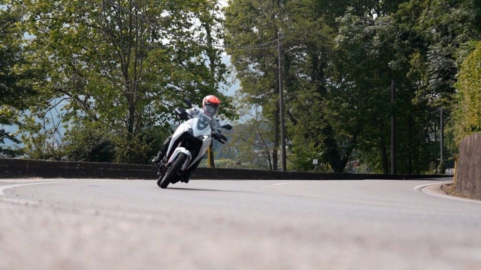 Test a Testa Benelli TRK 702 X vs Moto Morini X-Cape 700: qual è meglio?