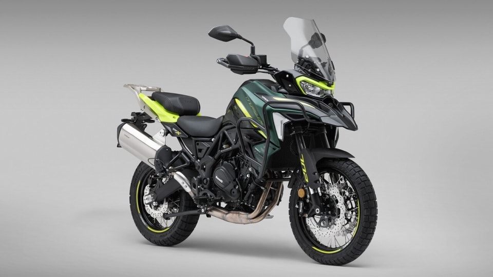 Test a Testa Benelli TRK 702 X vs Moto Morini X-Cape 700: qual è meglio?