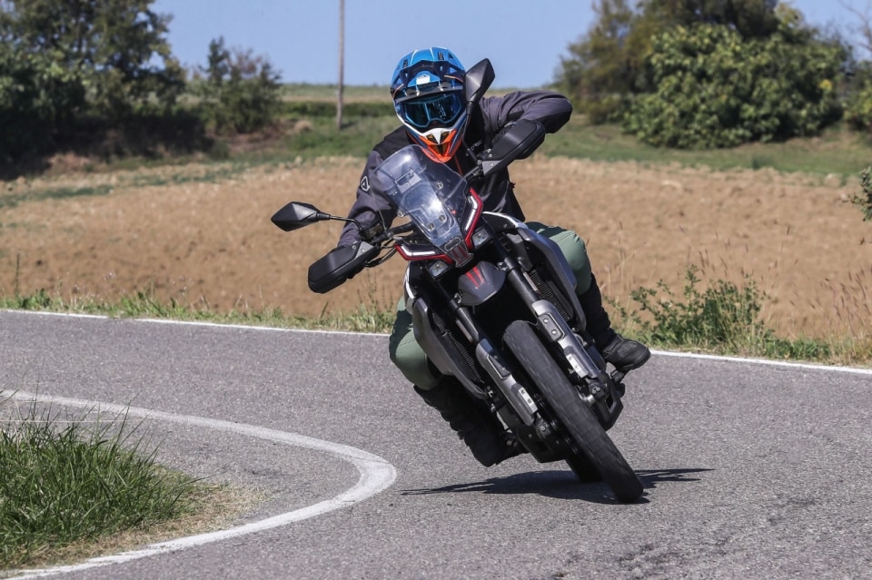 Moto Morini Alltrhike 450: la moto giusta al momento giusto +VIDEO+