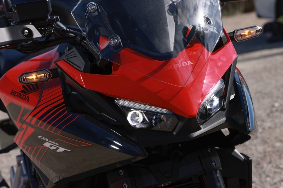 Prova Honda CB 1000 GT: il meglio dei due mondi